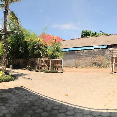The Packerbox Hostel Batununggul Екстериор снимка