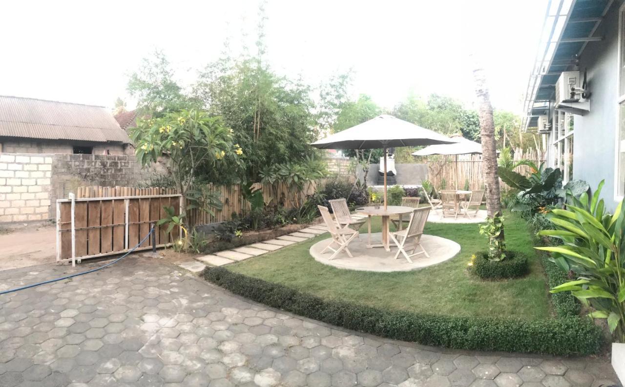 The Packerbox Hostel Batununggul Екстериор снимка